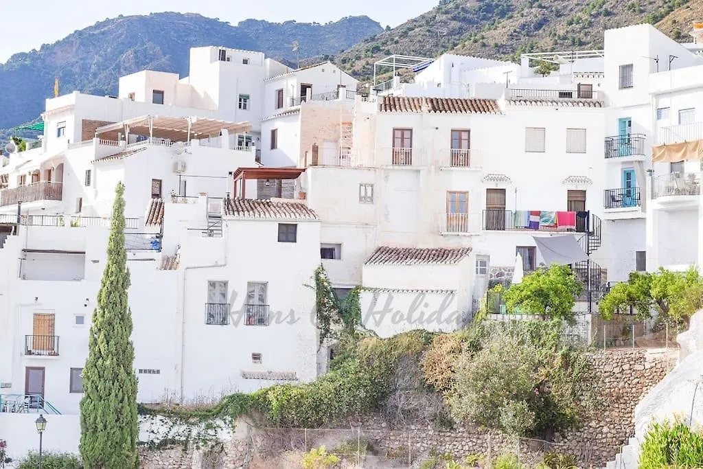 Piso Amaranta, Frigiliana Modern 2 Bedroom, 2 Bathroom Apartment With Air Conditioning And Pool Hansonholiday Rentals