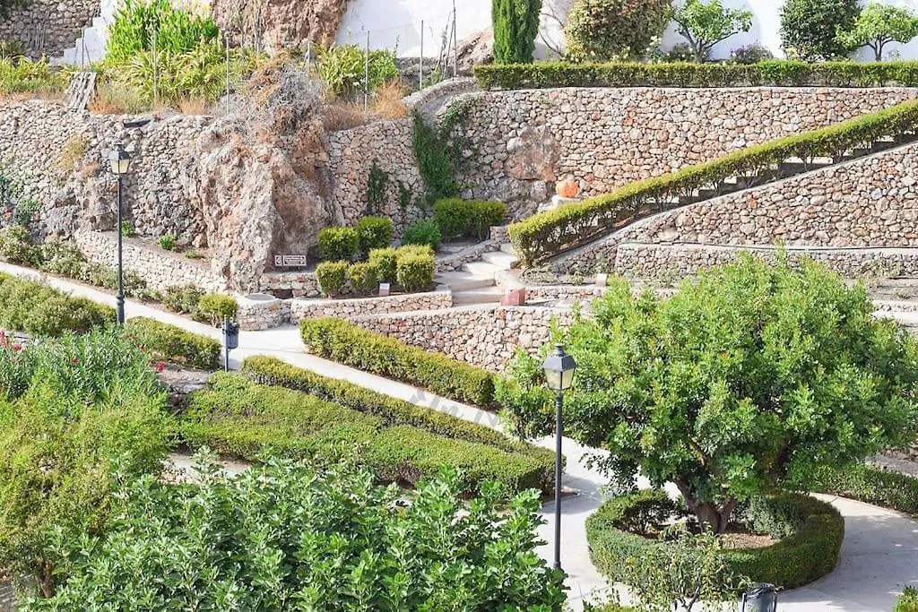 Piso Amaranta, Frigiliana Modern 2 Bedroom, 2 Bathroom Apartment With Air Conditioning And Pool Hansonholiday Rentals